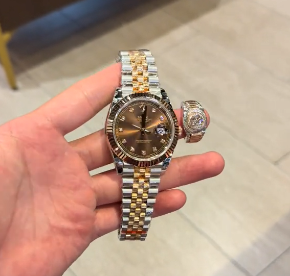 ⌚️ساعة فاخرة - ألماس/ذهب خالص ⚜️قلادة ألماس مصنوعة بشكل احترافي