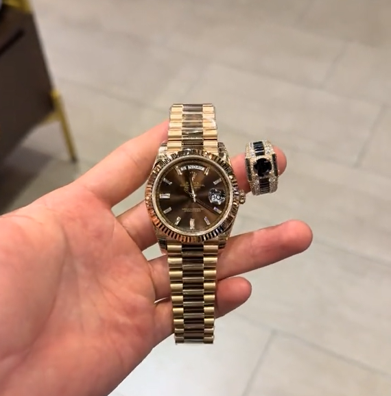 ⌚️ساعة فاخرة - ألماس/ذهب خالص ⚜️قلادة ألماس مصنوعة بشكل احترافي